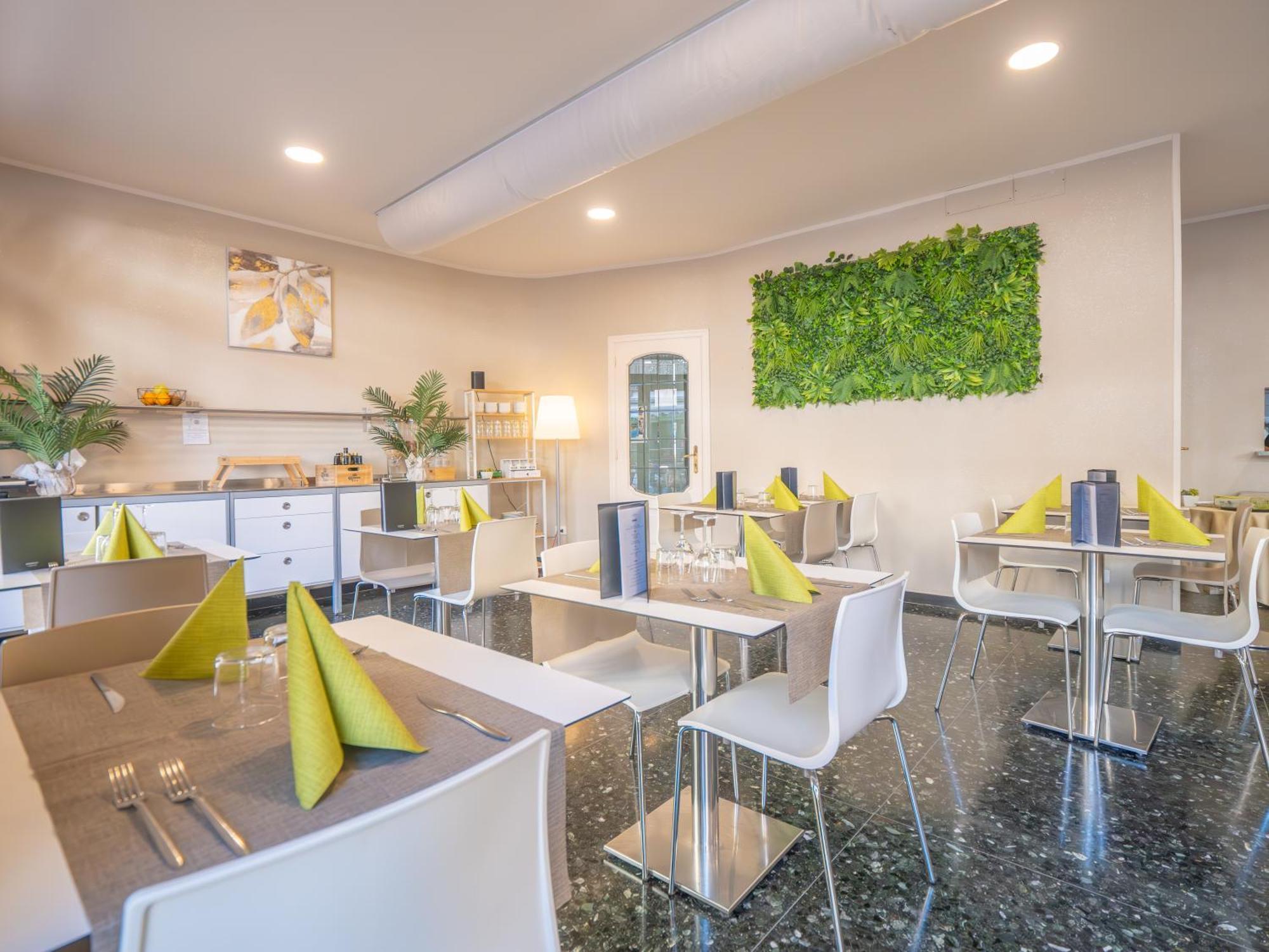 La Bussola Hotel Finale Ligure