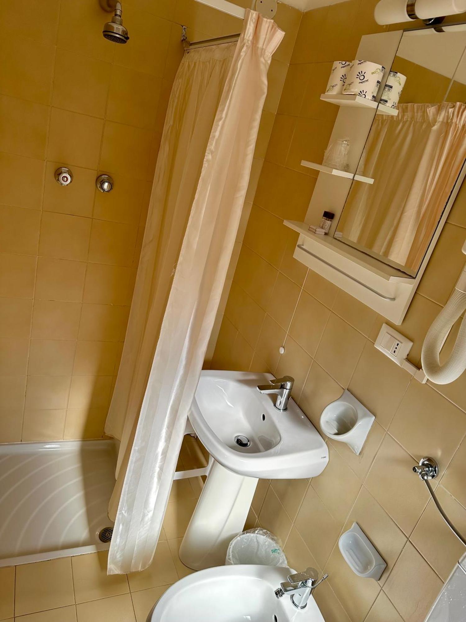 Hotel La Bussola 3*