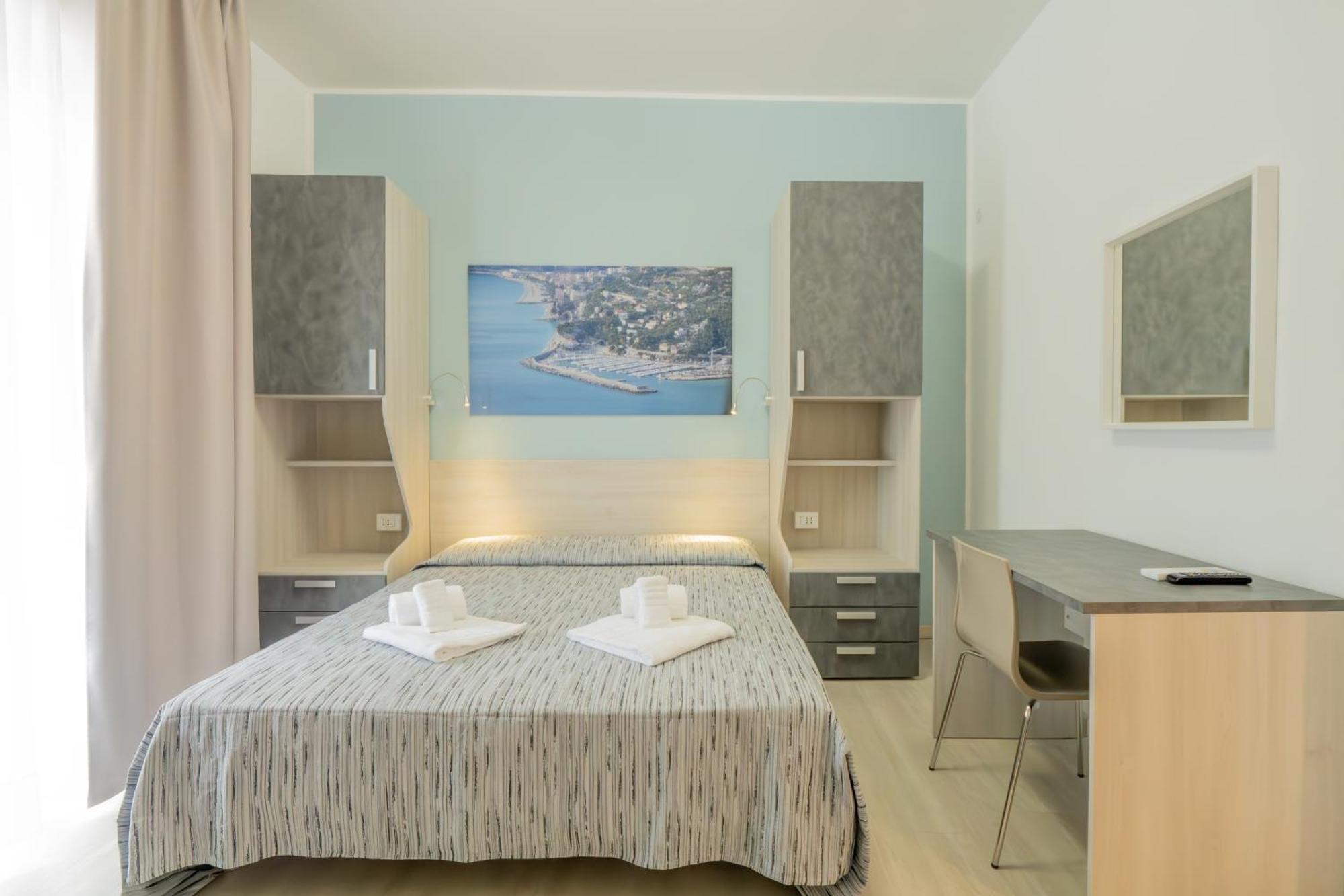 La Bussola Hotel 3*